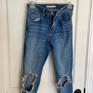 Levi’s 721 high rise skinny jeans